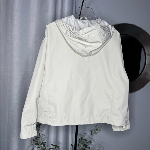 NWOT Zara Woman Rubberized Oyster White Hooded Jacket Size M Medium - Picture 6 of 8